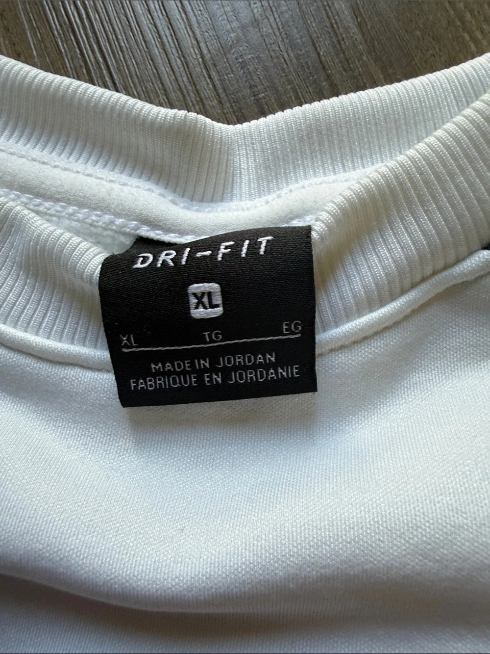 Nike Two-Tone Crewneck Sweatshirt - White & Teal Blue